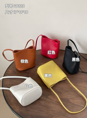 真皮新款超火春红色单肩斜挎水桶包轻奢小牛皮小包包60128手机包