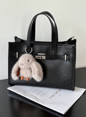 新款女包时尚百搭单肩斜挎包手提包水桶包包女腋下包凯莉包13577