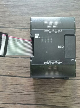 CP1W-8ED 扩展模块，原装拆机，成色漂亮，实物