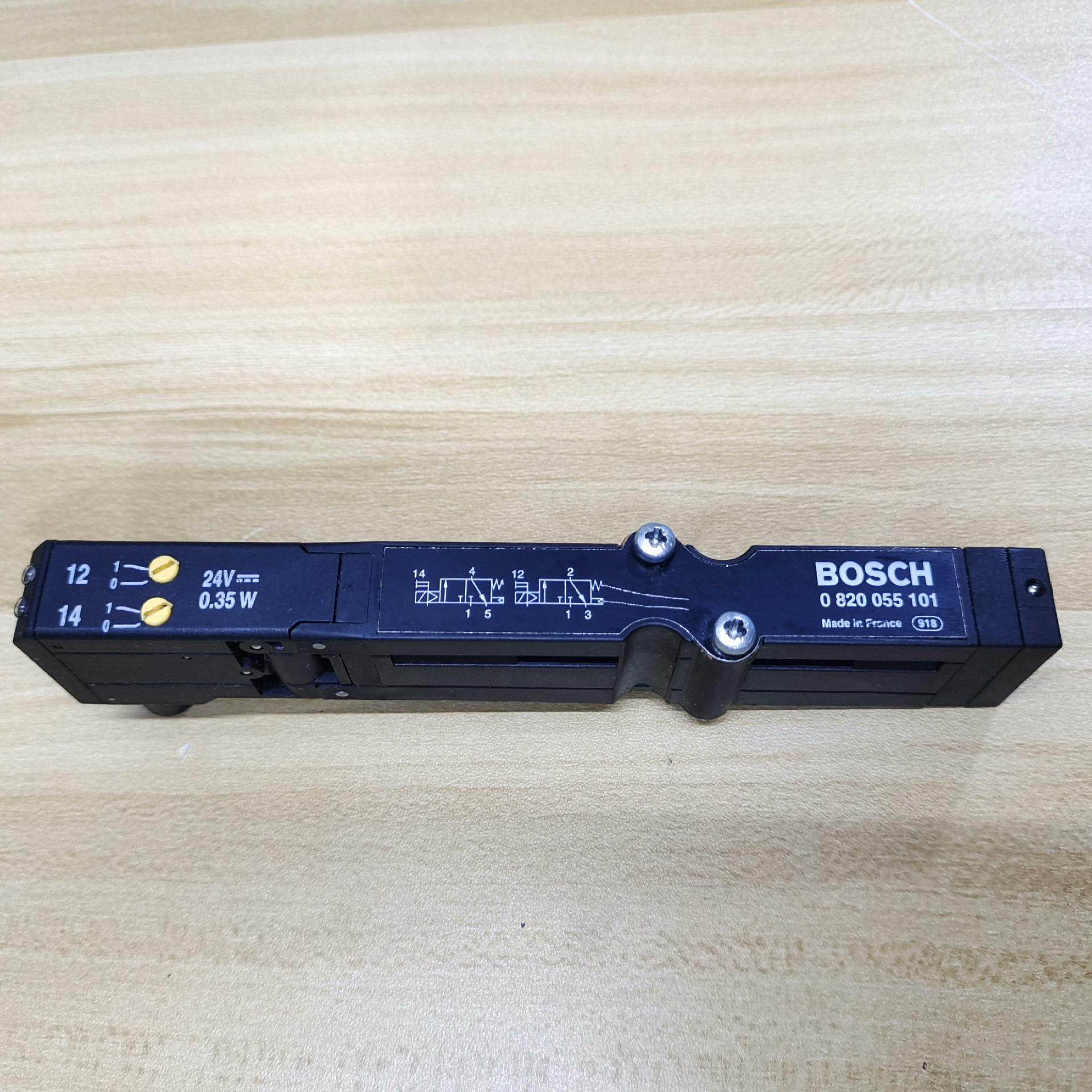 BOSCH博世0820055101换向阀，全新现货拆机功能包好，议价