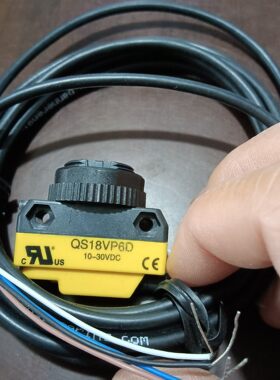 全新原装正品美国邦纳传感器QS18VP6D工程剩余一个