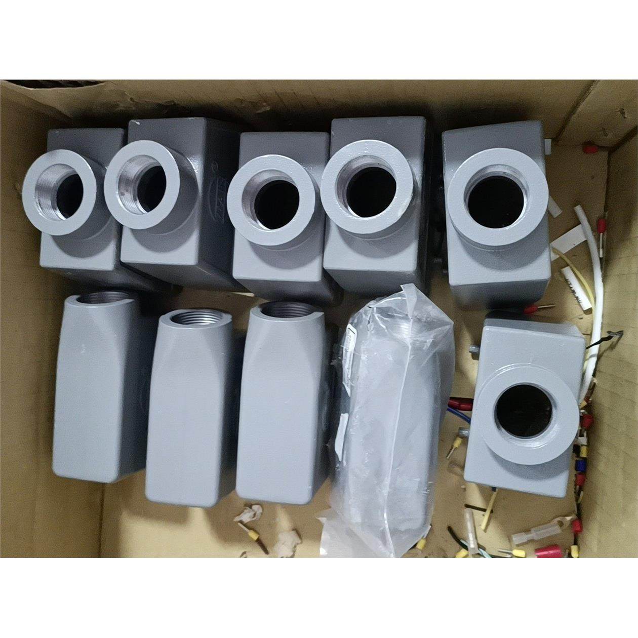 重载连接器，13个，16针，公芯11 个，母芯12个，底座1,商业/办公家具,商用雨伞架,淘宝优惠券,粉丝福利购,淘宝优惠卷