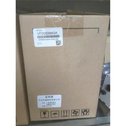 台达变频器VFD055M43A，