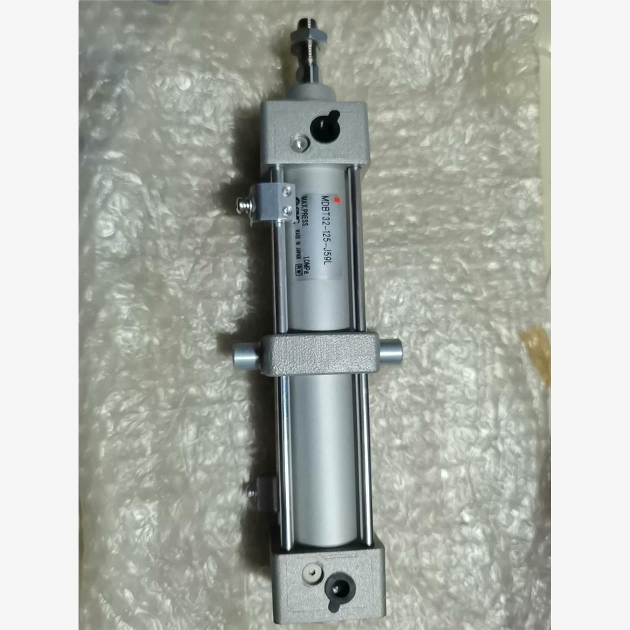 全新库存现货SMC气缸 MDBT32-125 实图假货白送