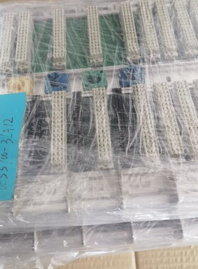 出6ES7-700-3LA12西门子，底坐，二手