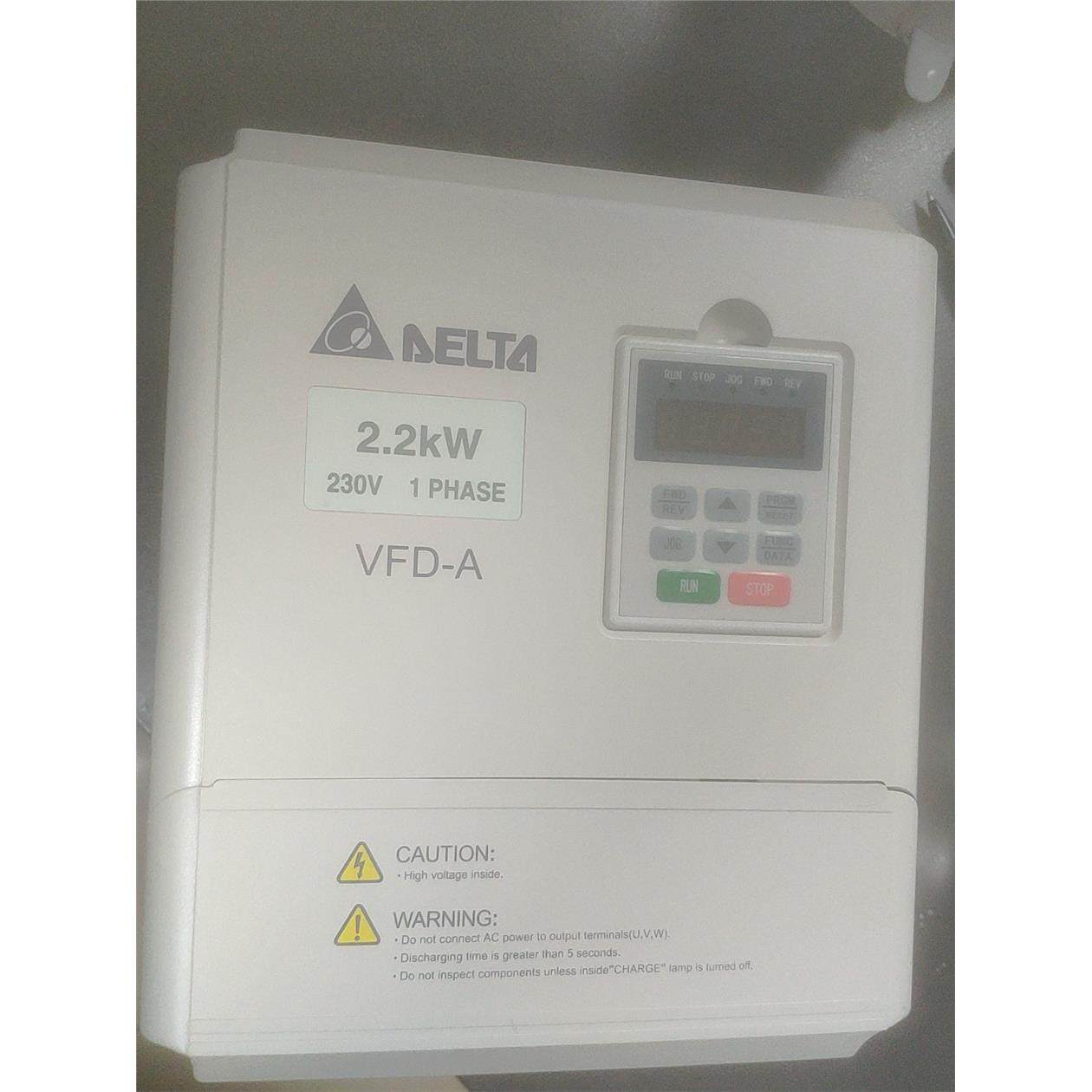 全新台达变频器VFD022A21