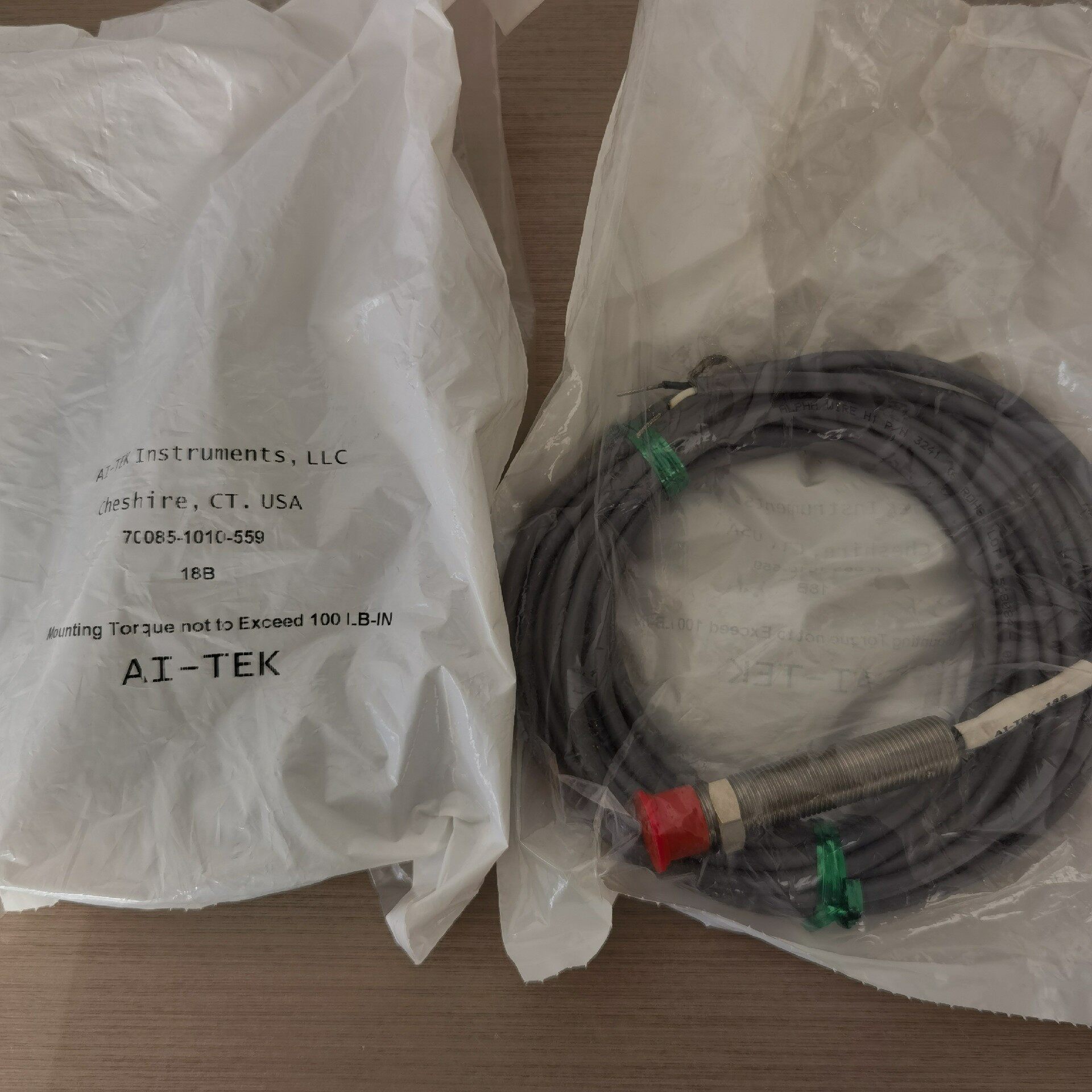 70085-1010-559转速传感器，线缆长度6米，美国A议价