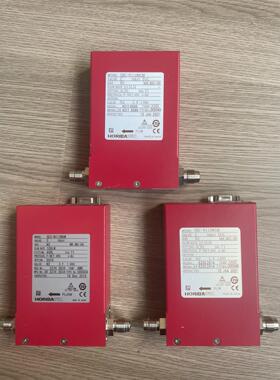 日本Horiba STEC SEC-N112MGM数字式质量