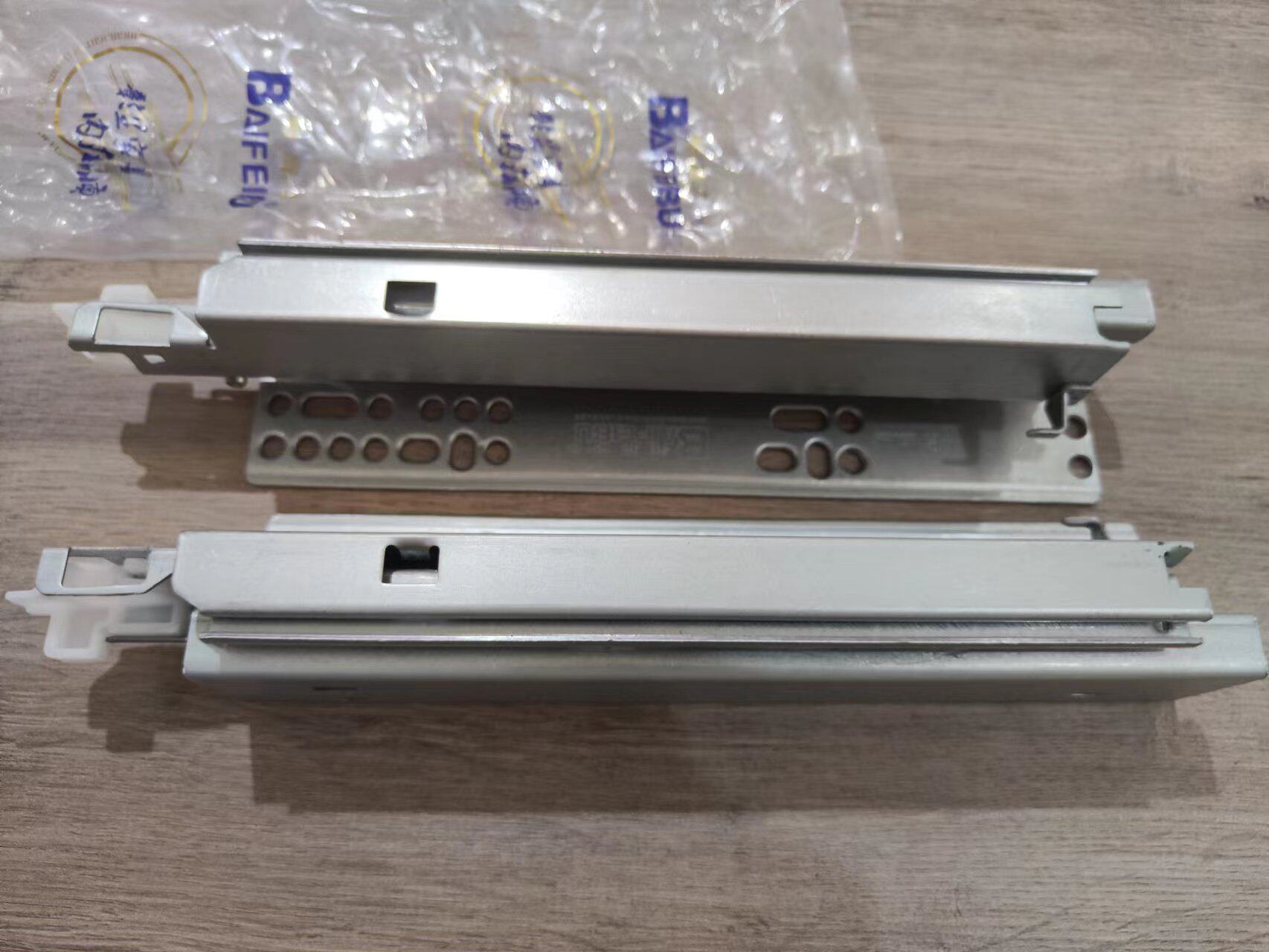 柏扉步隐藏式托底反弹抽屉轨道底部阻尼缓冲三节全拉反弹滑轨