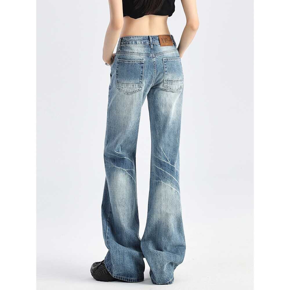 美式复古低腰微喇牛仔裤女2026春季新款窄版直筒显瘦不贴腿喇叭裤