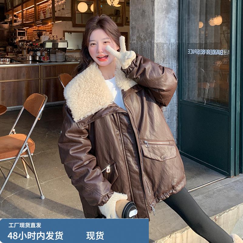 大翻毛领咖色pu皮外套女冬季加厚2025新款巨好看高级感短款羽绒服