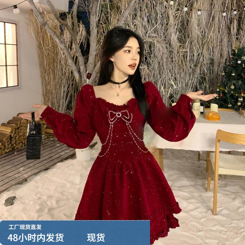 收腰显瘦高级感红色礼服女秋冬大码胖mm独特漂亮超好看丝绒连衣裙