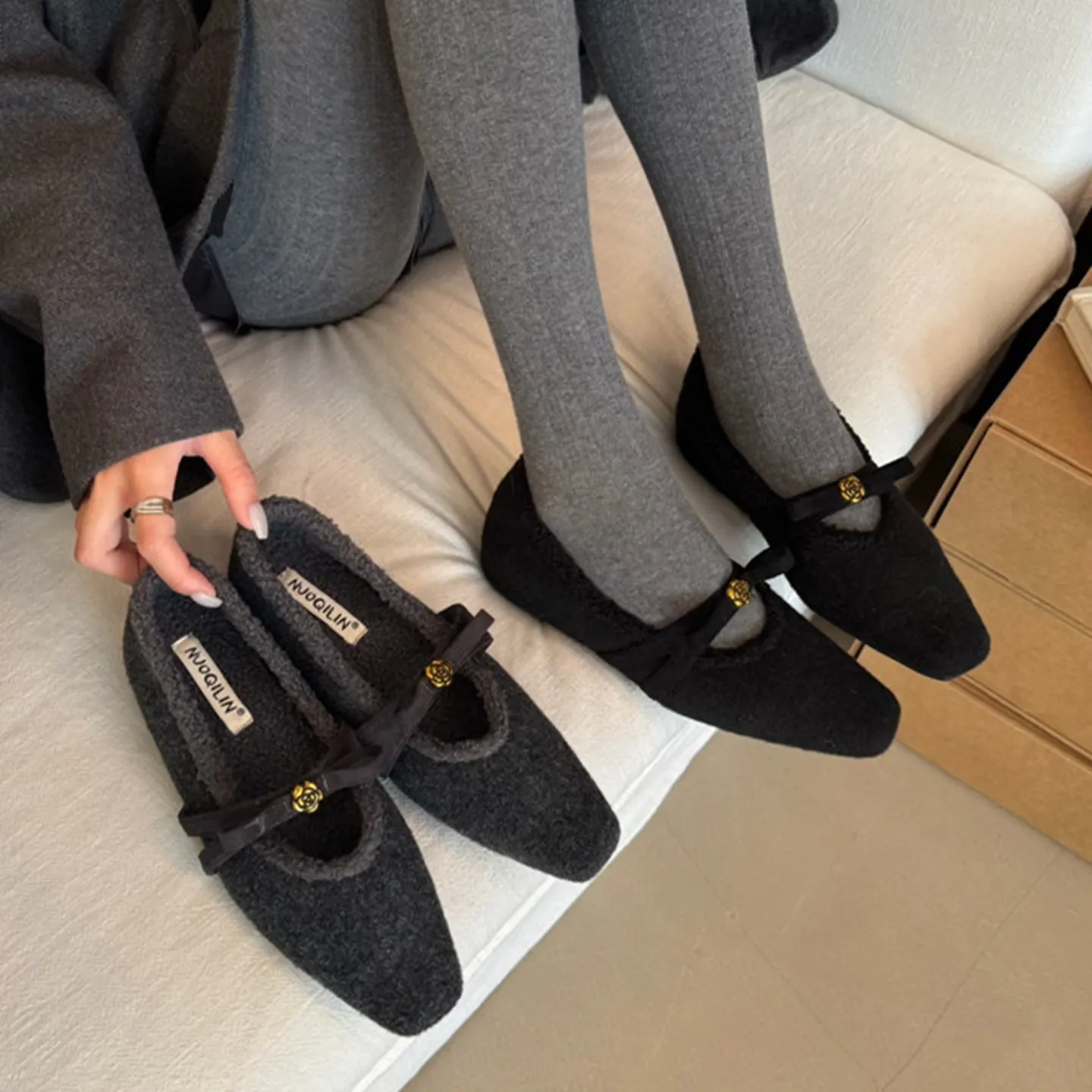 小香风山茶花毛呢玛丽珍2025秋冬新款内增高蝴蝶结一字带单鞋