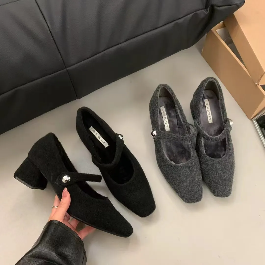 法式平底加绒玛丽珍毛毛鞋女鞋子外穿2025秋冬季复古呢子晚晚单鞋