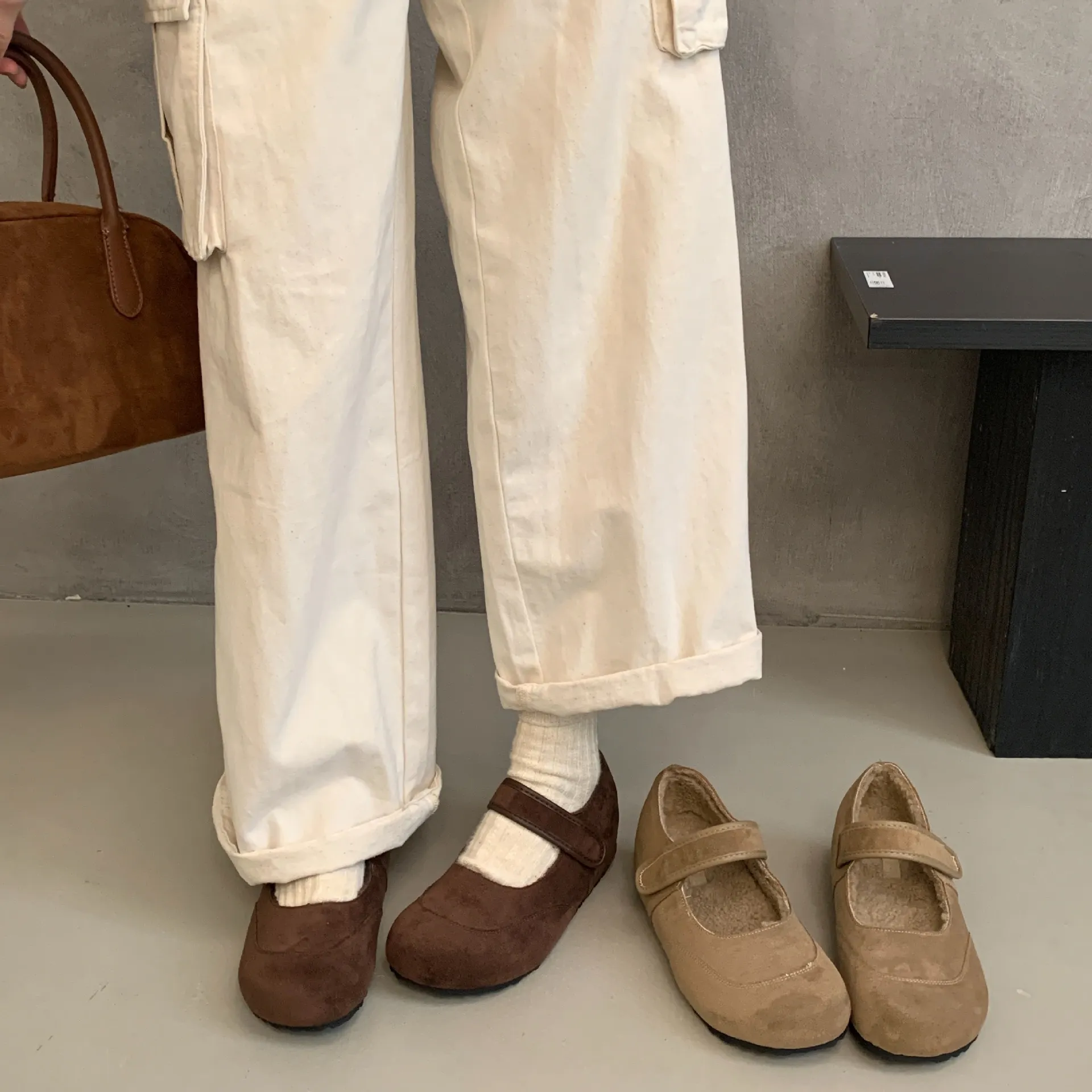 内增5cm绒面玛丽珍2025秋冬气质百搭圆头魔术贴加绒勃肯鞋