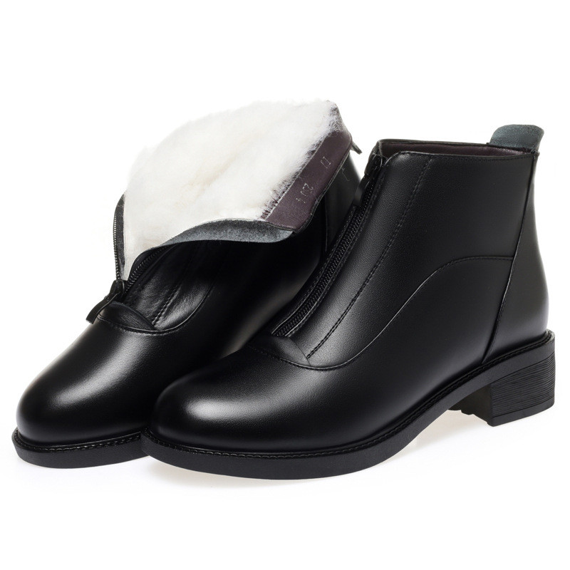 冬季女鞋中筒靴子加绒女士真皮平