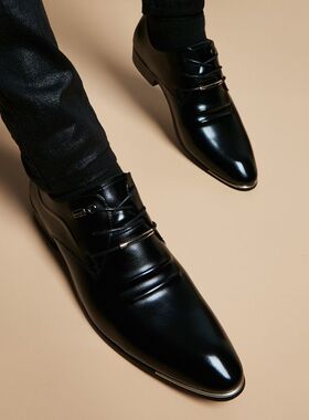 男婚鞋尖头商务休闲皮鞋男黑色正装英伦潮流透气发型师男鞋新款鞋
