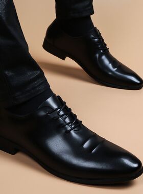 男婚鞋韩版尖头皮鞋男真皮潮流软皮黑色透气内增高男鞋商务正装休