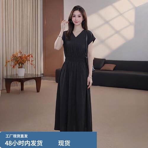 黑色V领短袖极简风连衣裙女夏季收腰显瘦大码胖MM遮肉高气质长裙