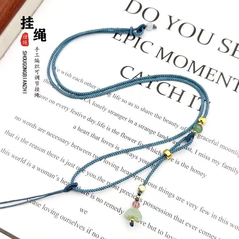 手工编织细绳单边莲蓬玉坠项链