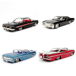 现货 佳达1/24 雪佛兰英帕拉1961chevy Impala合金老爷车汽车模型