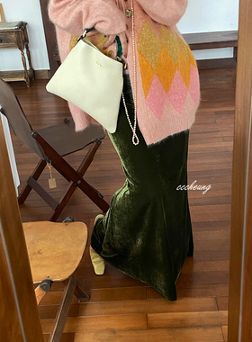 CCCHEUNG 10.09晚8 经典返场升级加绒加厚修身显瘦丝绒半裙鱼尾裙