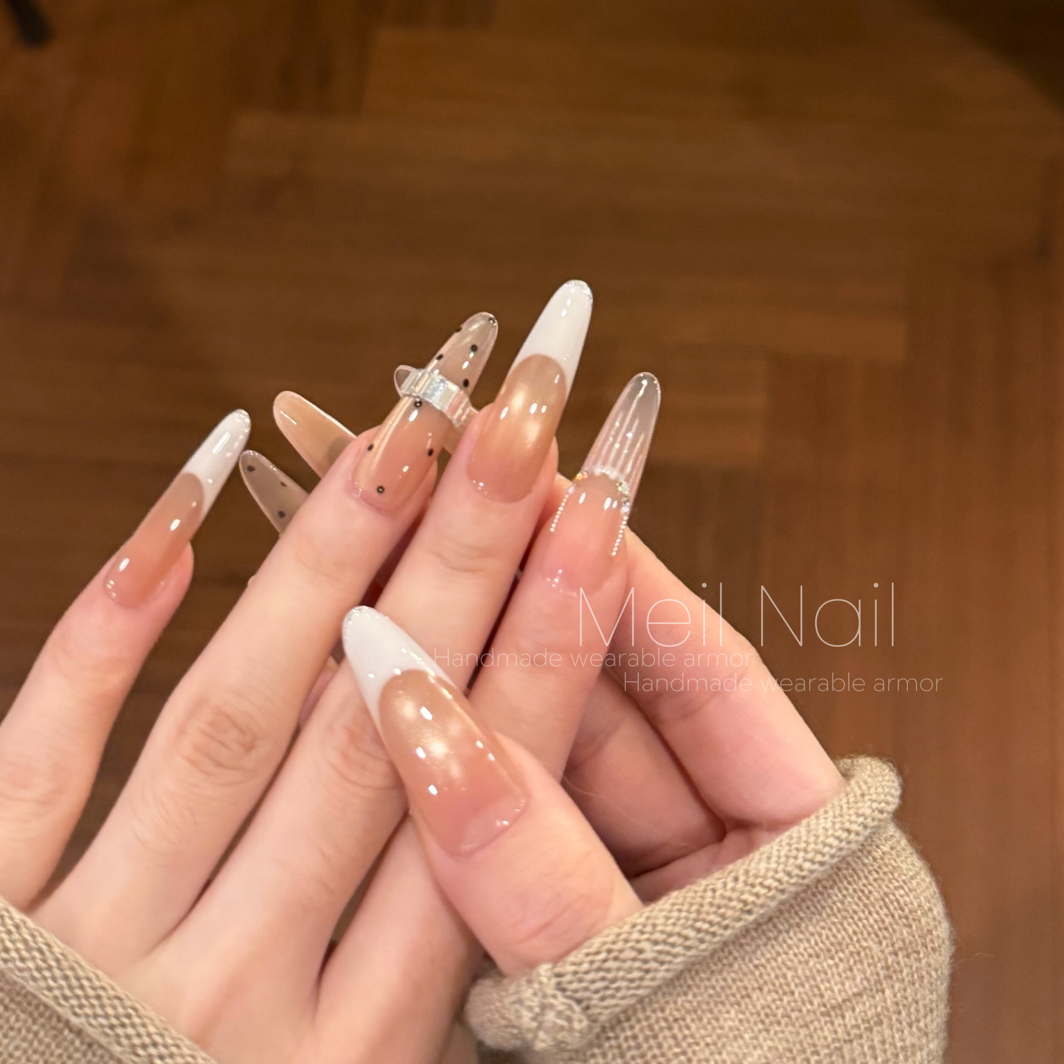 金秋猫眼法式爆闪波点手工穿戴甲