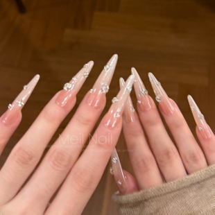 中长款 繁星 裸色渐变海莉美甲满天星满钻纯手工穿戴甲 Nail Meil