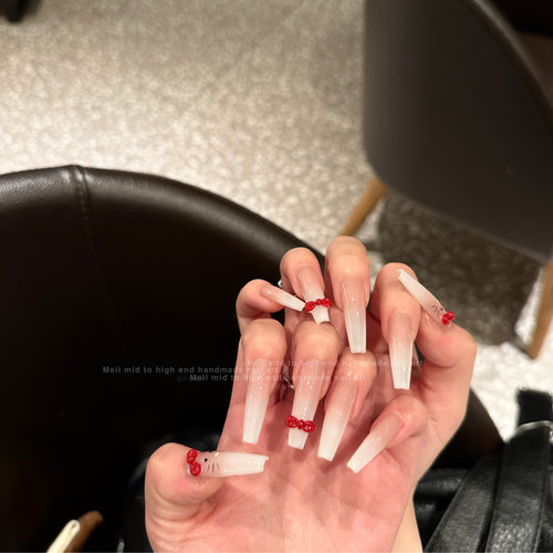 Meil Nail Kitty猫 31细狗梯 helloKitty裸色乳白渐变美甲穿戴甲