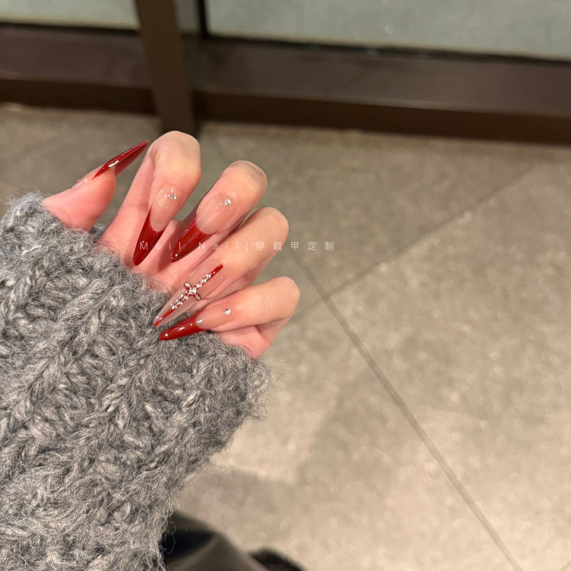Meil Nail 红法式 31加长尖圆 超显气质酒红色显白美甲 穿戴甲