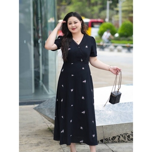 微胖mm遮肉显瘦减龄气质V领碎花连 声雨竹夏慕娜大码 女装 夏季 新款