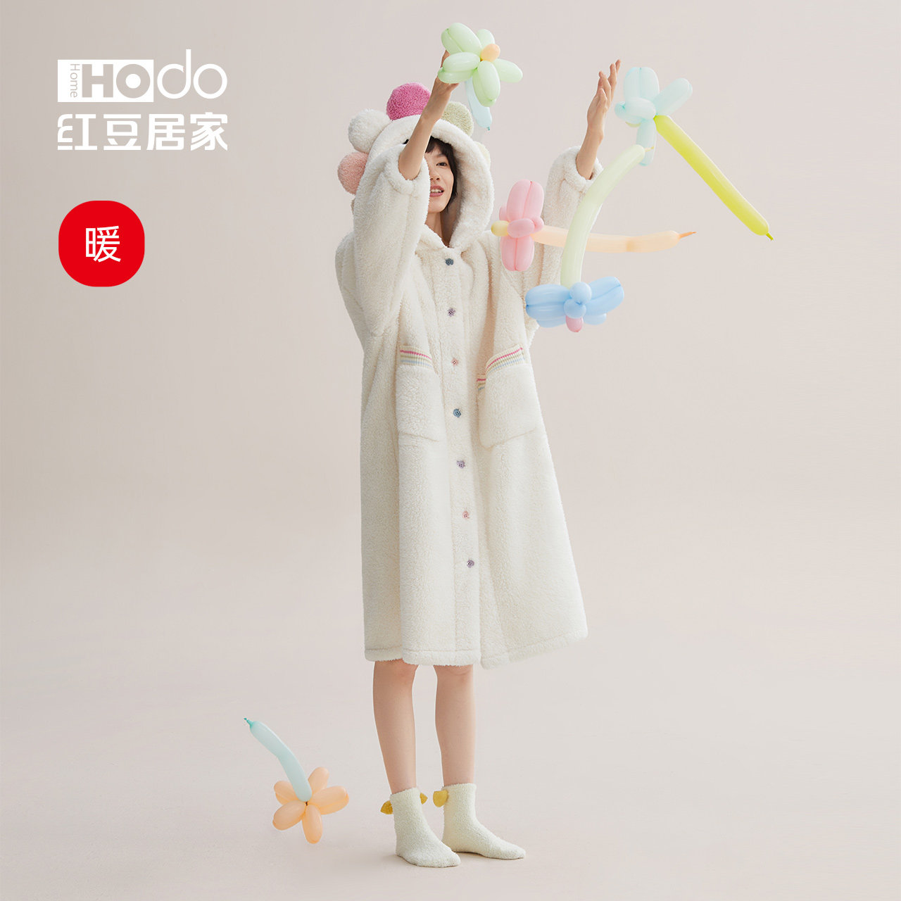 红豆居家睡袍女珊瑚绒可爱连帽睡衣可外穿秋冬保暖家居服睡裙冬季