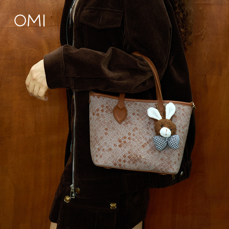 欧米OMI女包2024新款菜篮子手提包拼色美拉德风妈咪包单肩斜挎包