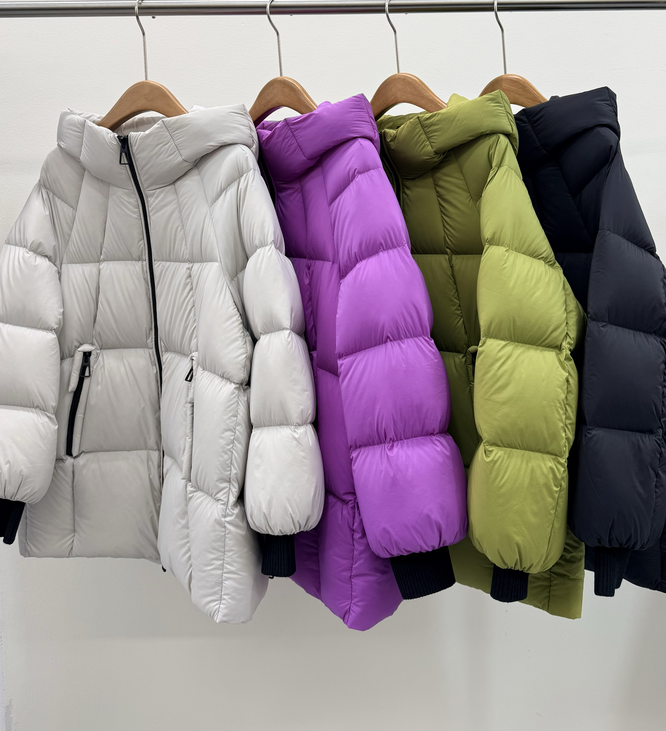 90白鹅绒泡芙羽绒服女2025新冬季中长款连帽面包服小个子时尚外套