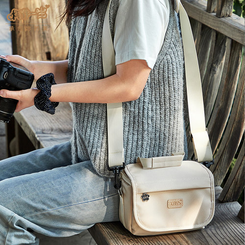 女生斜挎相机包便携单肩摄影包微单保护套适用佳能尼康索尼富士xt