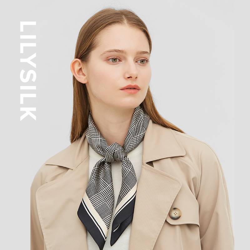 莉莉秀客格纹真丝丝巾