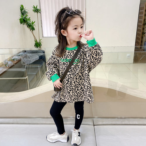 女童春装新款中长款豹纹T恤