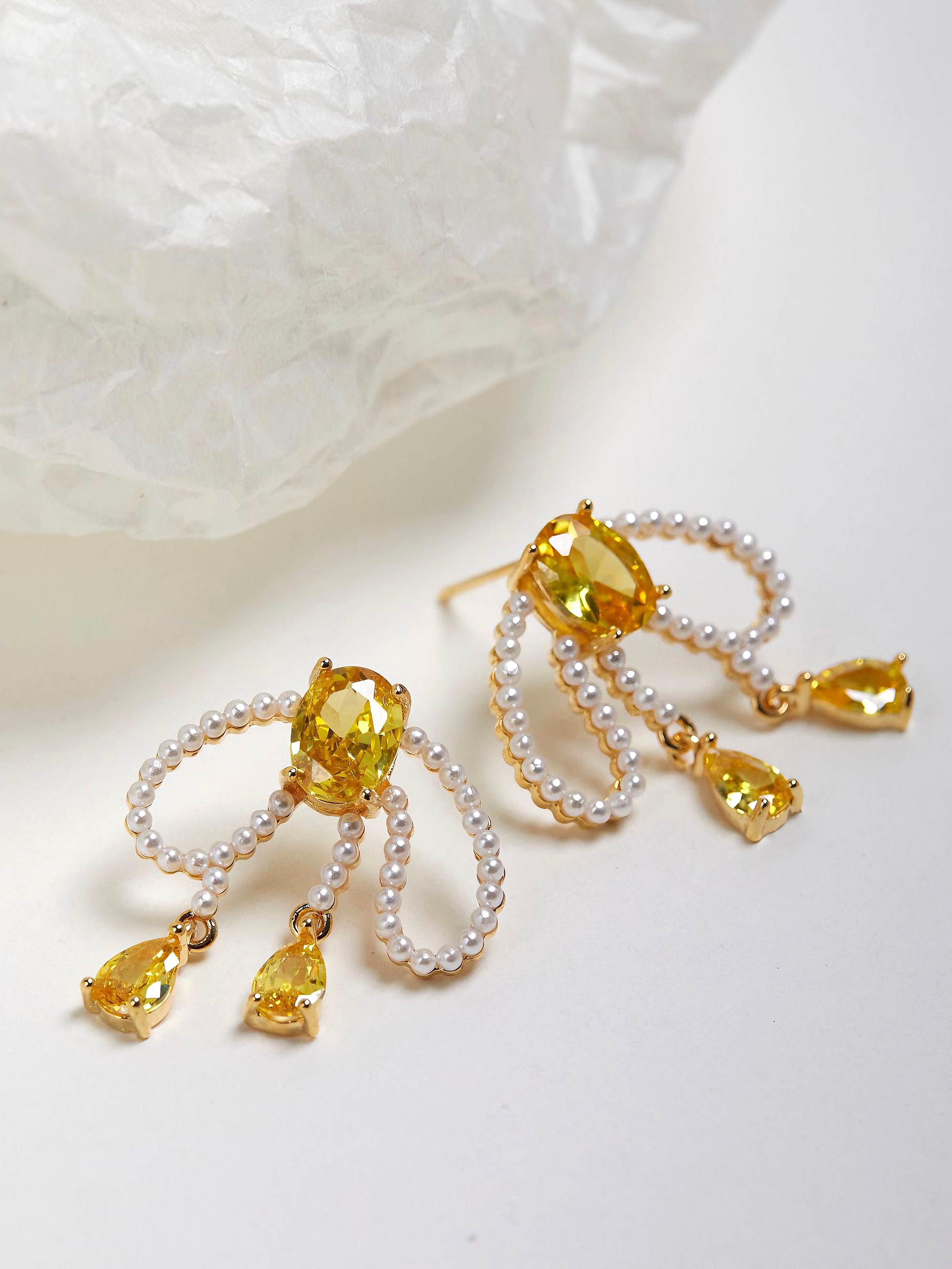 奶黄甜美蝴蝶结珍珠耳钉