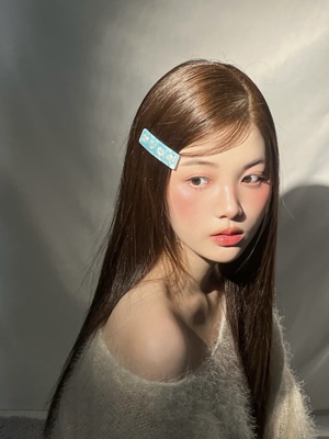 HIGHCHEEKS韩代清透粉蓝发夹