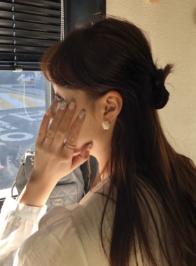 vogueess天然淡水扁珍珠爆米花球耳钉环荷静同款巴洛克法式复古感