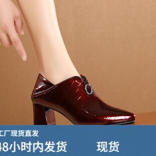 深口高跟单鞋女漆皮春秋新款尖头踝靴真皮粗跟两穿皮鞋中跟妈妈鞋