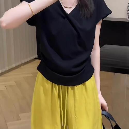 大码休闲扭结V领短袖T恤女2026夏季新款胖mm时尚气质百搭黑色上衣