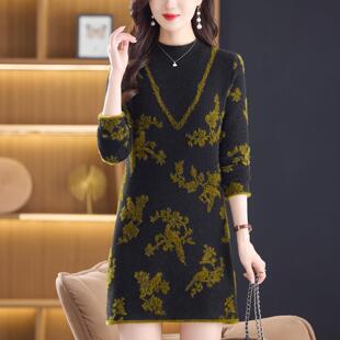 2026新款秋冬季女士芼衣连衣裙加戎妈妈气质中长款显瘦真帜打底裙
