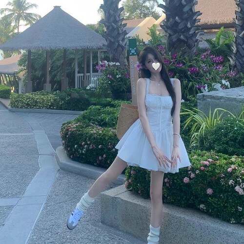 Women´s Summer Flowy Dress Sleeveless Square Neck Tie-up