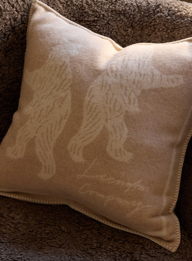 Lexington棉羊毛米穗色大熊靠垫棉麻混纺岩石色标志抱枕家用方靠