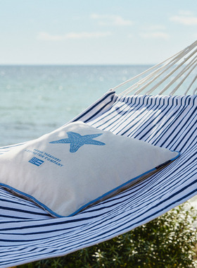 Lexington棉白沙海洋刺绣靠垫纯棉白蓝海星抱枕蓝色方靠沙色海螺