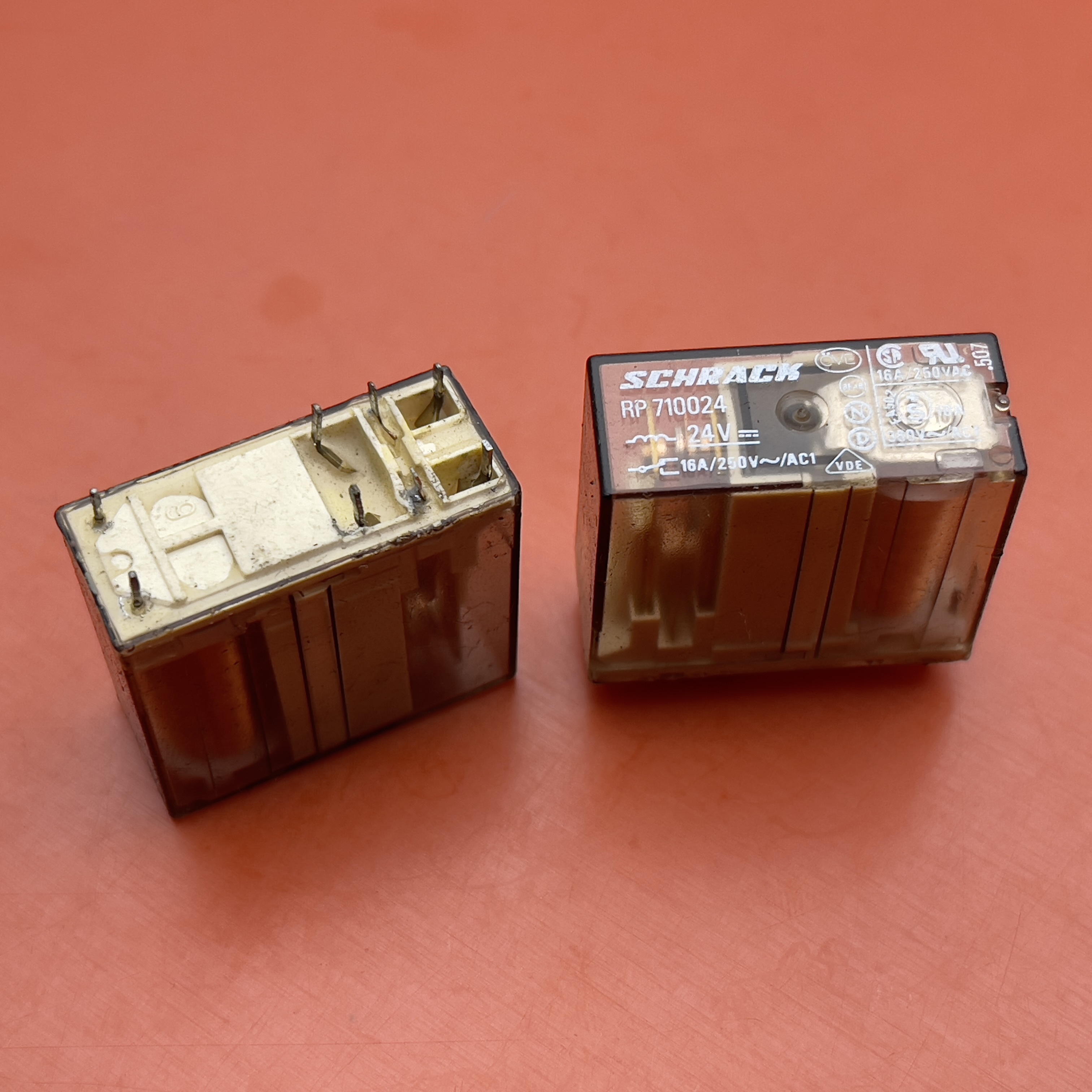 拆机测好现货 RP710024 进口泰科 24V 24VDC 8脚 16A250VAC施莱克