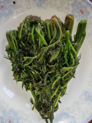 农家腌头茬香椿芽咸菜两斤包邮