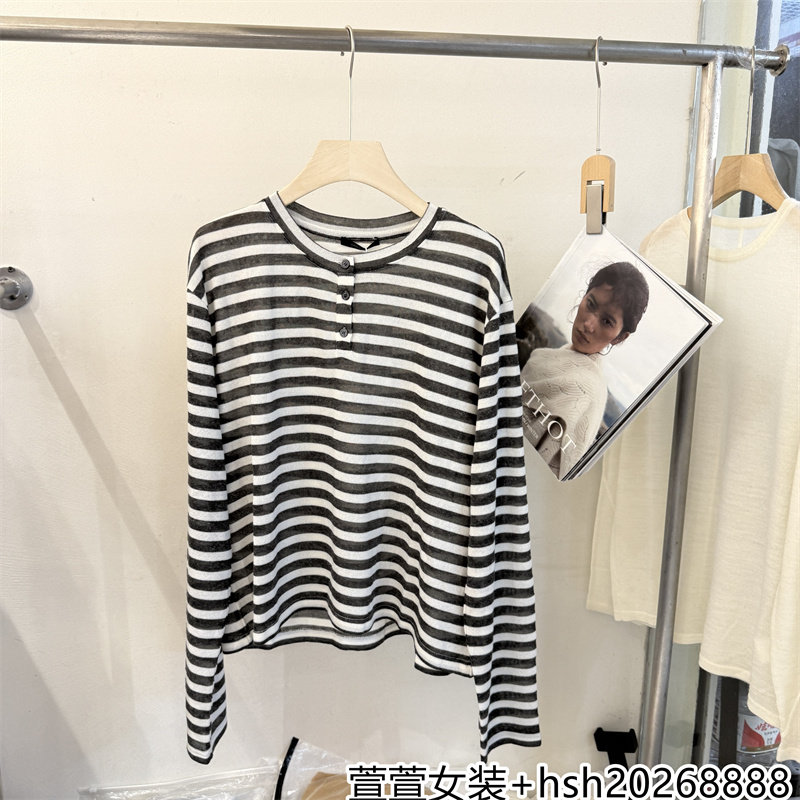 欧洲站2026早秋新款休闲百搭半排扣圆领拼色条纹亲肤打底衫T恤女