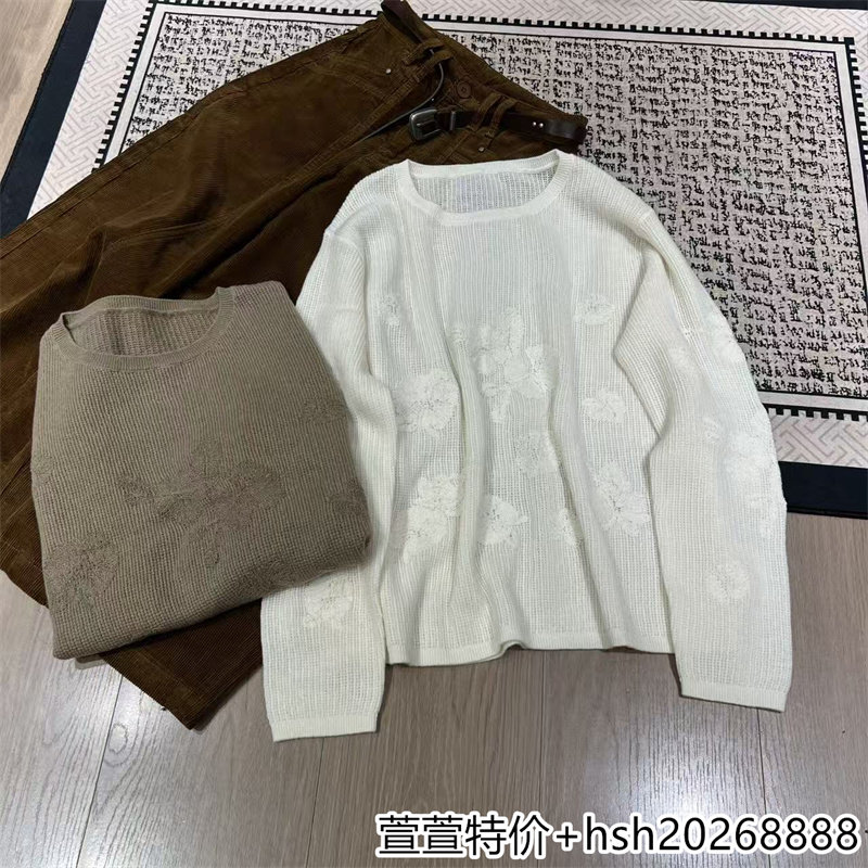 欧洲站2026秋季新款时尚百搭圆领宽松图案钩花柔软纯色羊毛针织衫